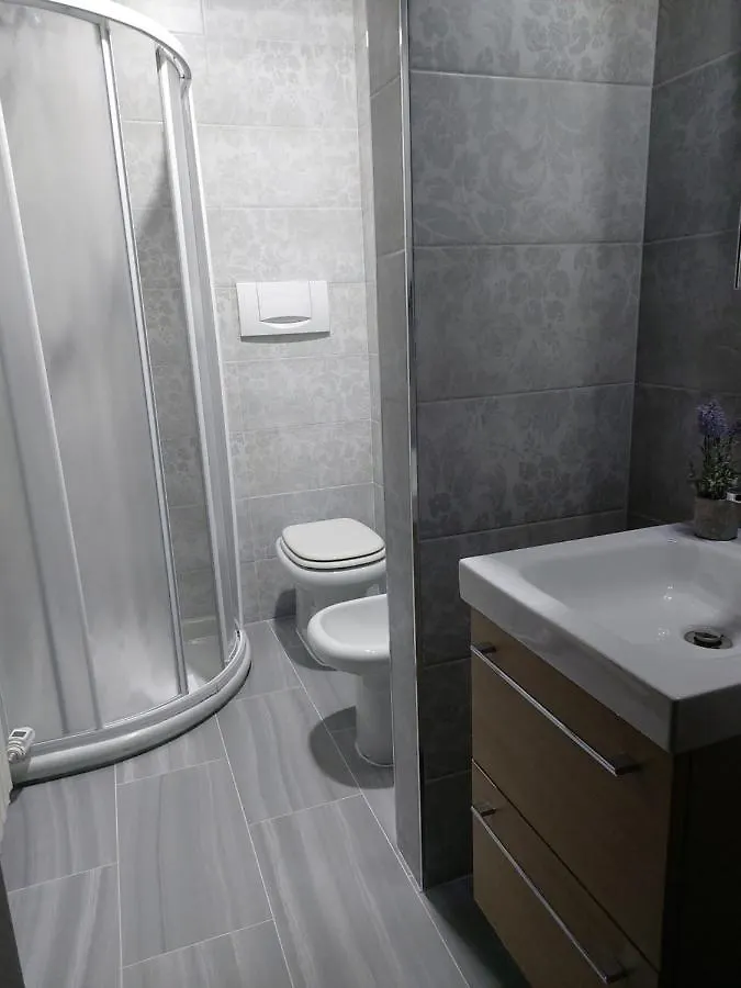 Apartamento Palazzo Ponte Pietra Verona 0*,  Italia